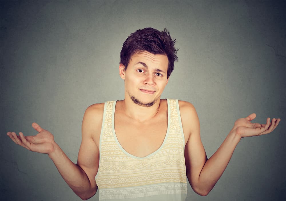 <b>Sagitario</b>
<br>
<b>Restarle importancia a todo</b>
<br>Aunque es muy saludable tanto mental como físicamente no estarse preocupando por lo que no se puede resolver, tu pareja se sentirá relegada a un segundo plano cuando llegue con algo que para él o ella es importante y note que tú no le das ningún valor, lo consideras algo irrelevante y pasas de largo.