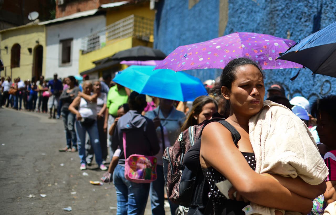 Así le afectan las sanciones de Trump al gobierno de Maduro (y a todos los venezolanos)