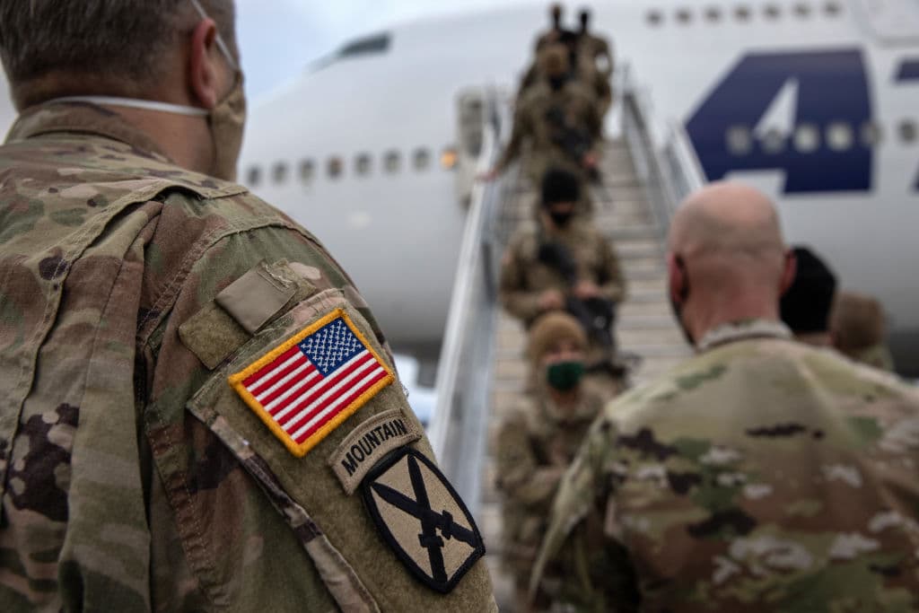 Mientras EEUU prepara la retirada de Afganistán, Al Qaeda promete seguir una "guerra en todos los frentes"