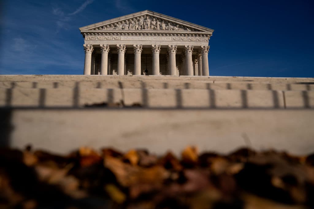 La Corte Suprema rechaza la demanda de Texas y pone fin al último gran esfuerzo de Trump por frustrar el triunfo de Biden