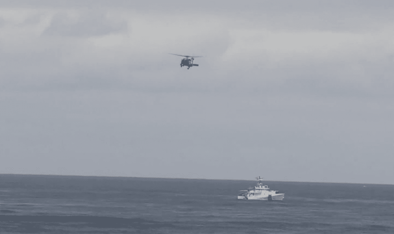 Las operaciones de búsqueda continúan en el área del siniestro en las costas de San Diego al sur de California.