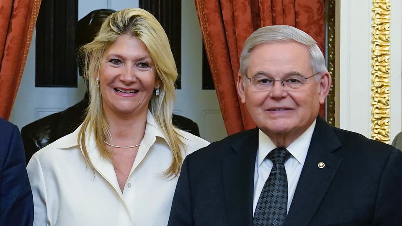 Cómo afectará a Bob Menéndez esta segunda acusación federal en su contra