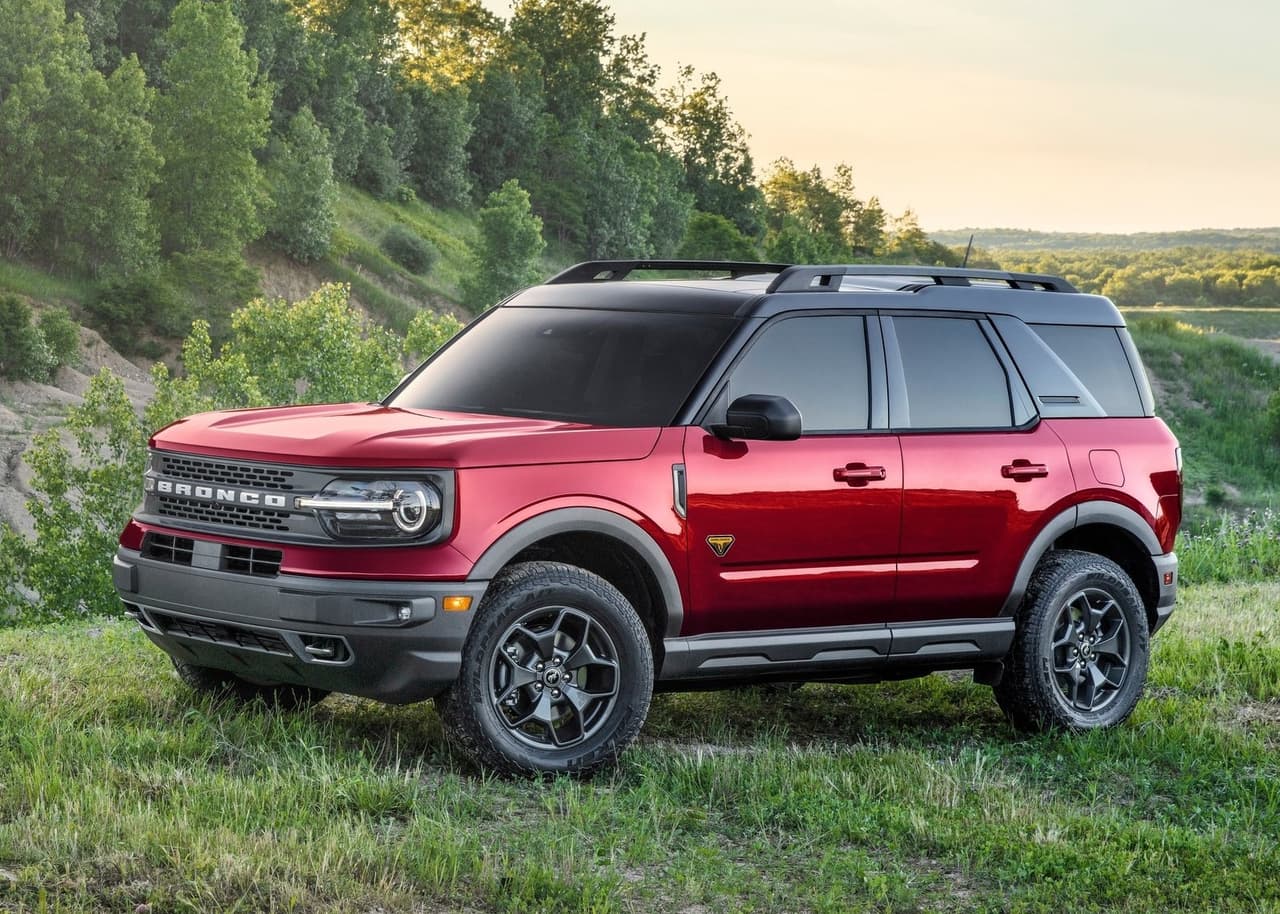 <h3 class="cms-H3-H3"><b>Categoría - SUVs pequeñas</b></h3>
<br>
<br>Chevrolet Trailblazer 
<br>Ford Bronco Sport 
<br>Hyundai Tucson 
<br>Mazda CX-5 
<br>Mazda CX-30 
<br>Mitsubishi Outlander fabricados después de junio 2021
<br>Nissan Rogue 
<br>Volvo C40 Recharge 
<br>Volvo XC40 
<br>Volvo XC40 Recharge
<br>