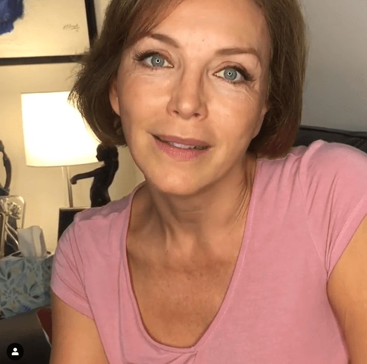Por su parte, 
<b>Laura Flores</b> publicó un video en Instagram para dar su postura sobre las declaraciones de Alejandra.
<br>