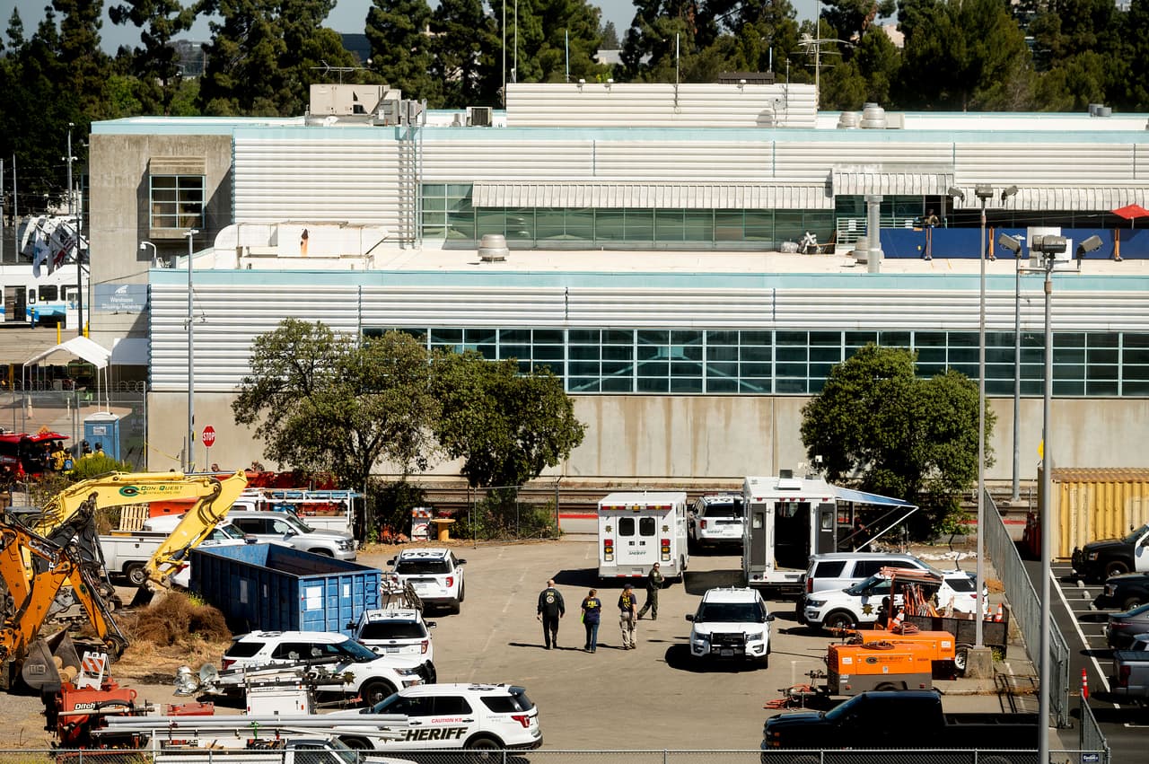 La policía de San José, California, acudió el pasado 26 de mayo a una llamada de emergencia sobre un 
<a href="https://www.univision.com/temas/tiroteos">tiroteo</a> suscitado durante una reunión de sindicato dentro de las instalaciones de la Autoridad de Transporte del Valle de Santa Clara (VTA) 
<b>que dejó 9 víctimas, cuatro de ellas eran latinos. </b>El sospechoso se sucidió en el lugar. 
<br>