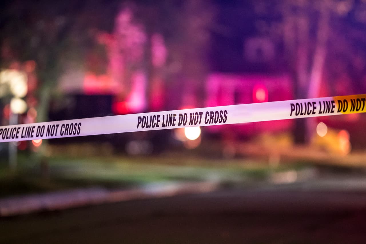 Dos muertos y tres heridos por tiroteo cerca de una estación de autobuses en Suffolk