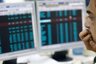 <b><a href="https://www.univision.com/local/philadelphia-wuvp/cambios-solicitar-desempleo-pensilvania">¿Cuándo entran en vigor los cambios?</a></b> Los requisitos de búsqueda de trabajo se reiniciaron el 12 de julio, lo que significa que cuando presente un reclamo de desempleo el domingo 18 de julio, deberá certificar que ha solicitado dos trabajos y completado una actividad de búsqueda de trabajo para la semana.
<br>