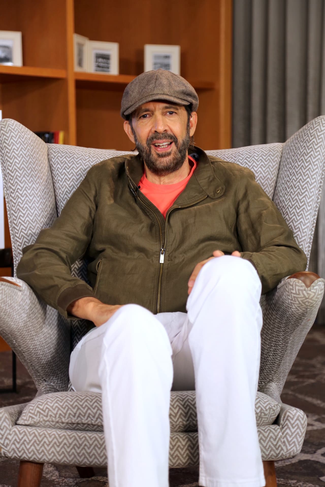 En la edición número 32 de esta premiación, el dominicano tiene tres nominaciones: Canción del Año - Tropical, Colaboración del Año - Tropical y Artista del Año - Tropical.