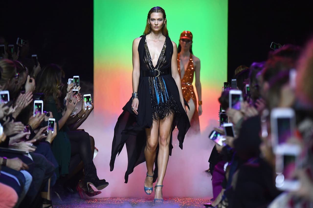 PFW: No es una 'disco' de los setenta, es la colección de Elie Saab