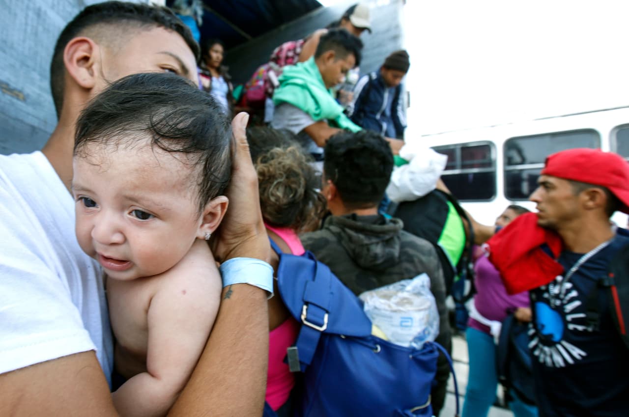 Por qué la política de asilo de Trump no busca proteger sino deportar a los migrantes que huyen