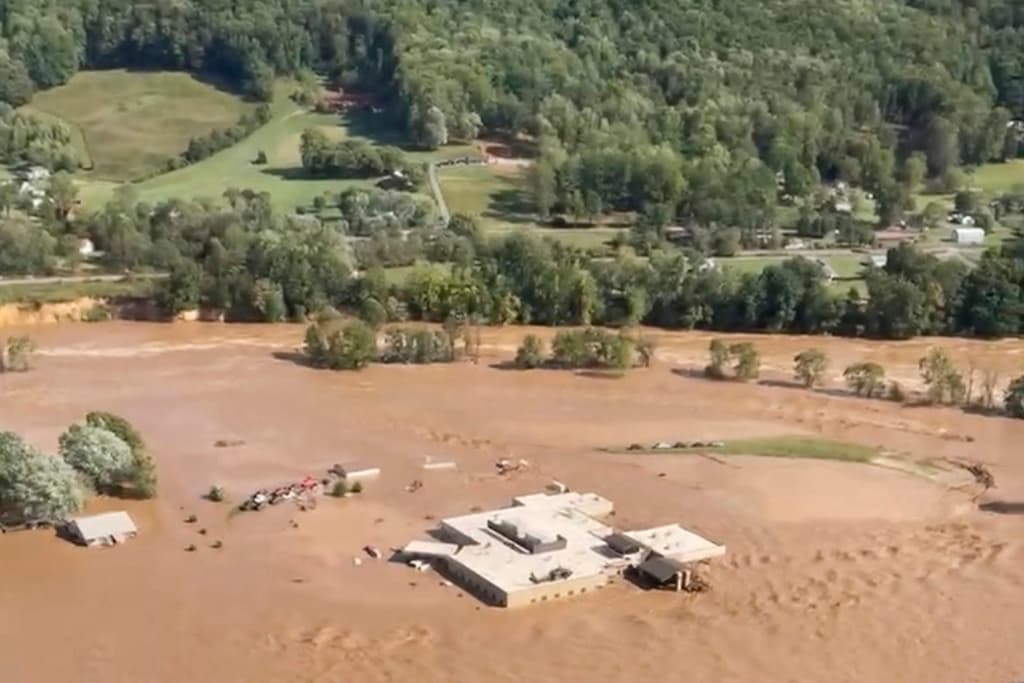 Huracán Helene: el dramático rescate de 50 pacientes atrapados en un hospital