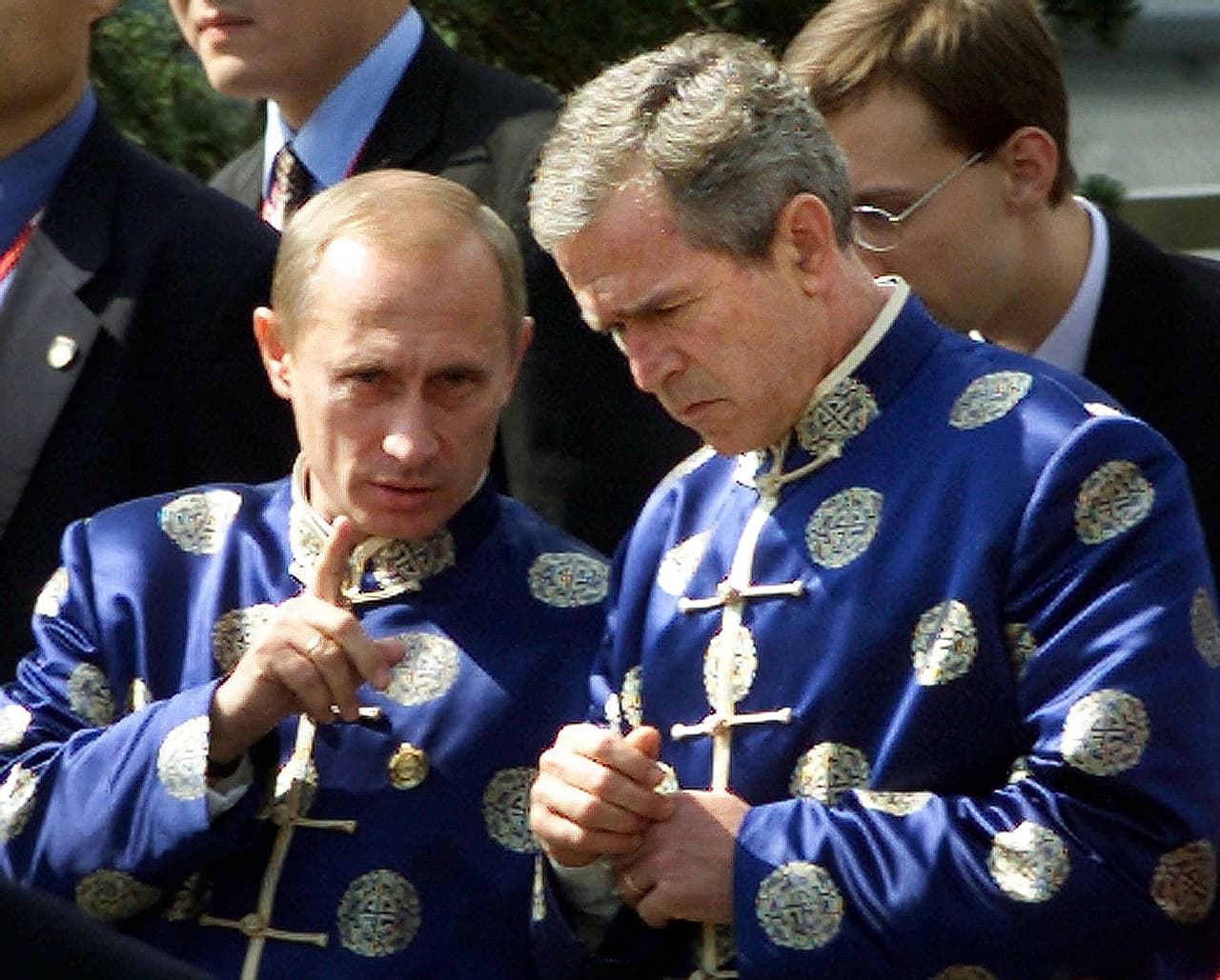 Antes se habían visto a en la reunión anual de los líderes de la APE de Shanghai, China, en octubre de 2001.