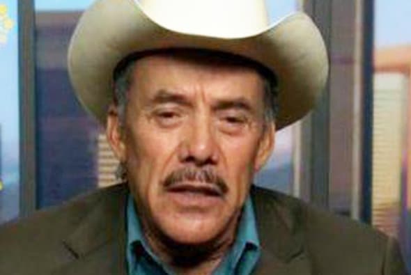 Pedro Rivera, padre de Jenni Rivera, reveló que su hijo Lupillo ha sido el único que le ha brindado su apoyo a Juan Carlos, el hijo que el empresario tuvo en una relación extramarital con Erika Alonso en 2002.