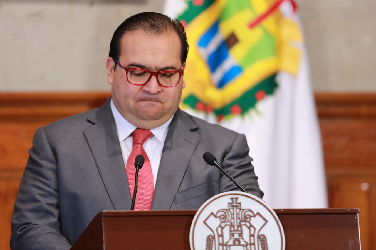 México ofrece recompensa de más de $700,000 por el fugitivo exgobernador de Veracruz Javier Duarte