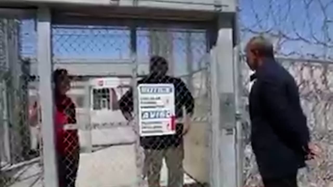 Niegan la entrada a un congresista a una instalación de ICE en Las Vegas