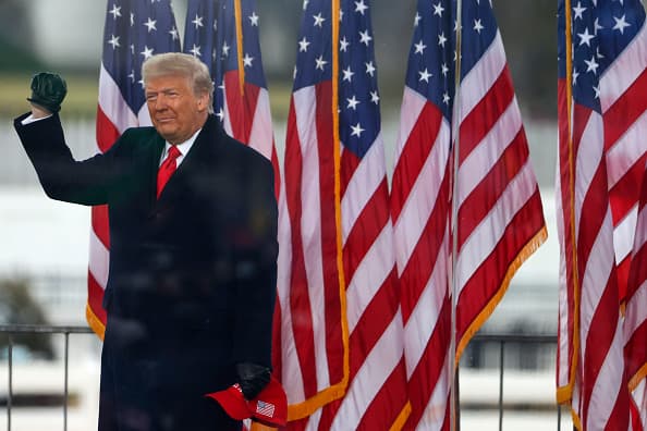 Enmienda 25 o nuevo 'impeachment': lo que están considerando quienes proponen destituir a Trump