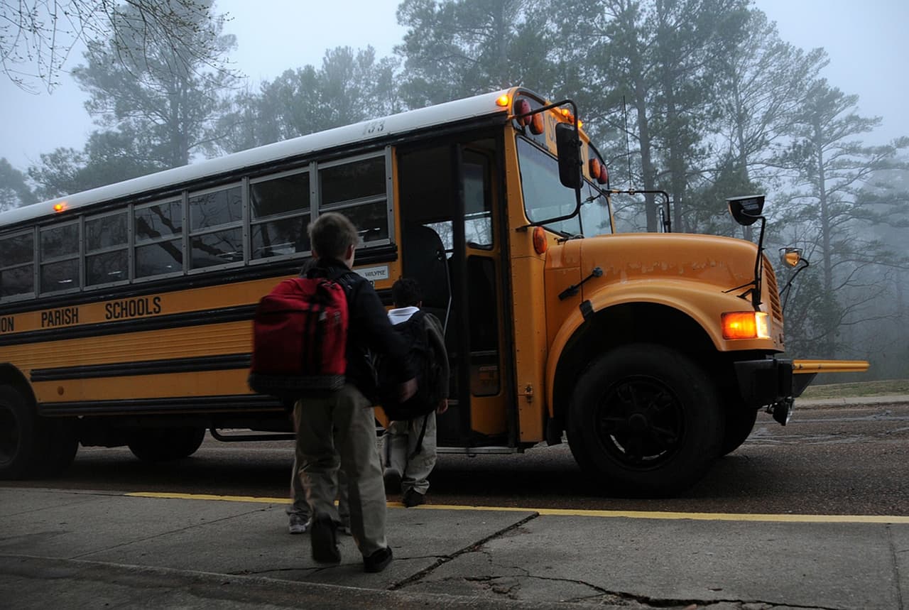 Ciudad de Nueva York suspenderá clases presenciales por tormenta invernal