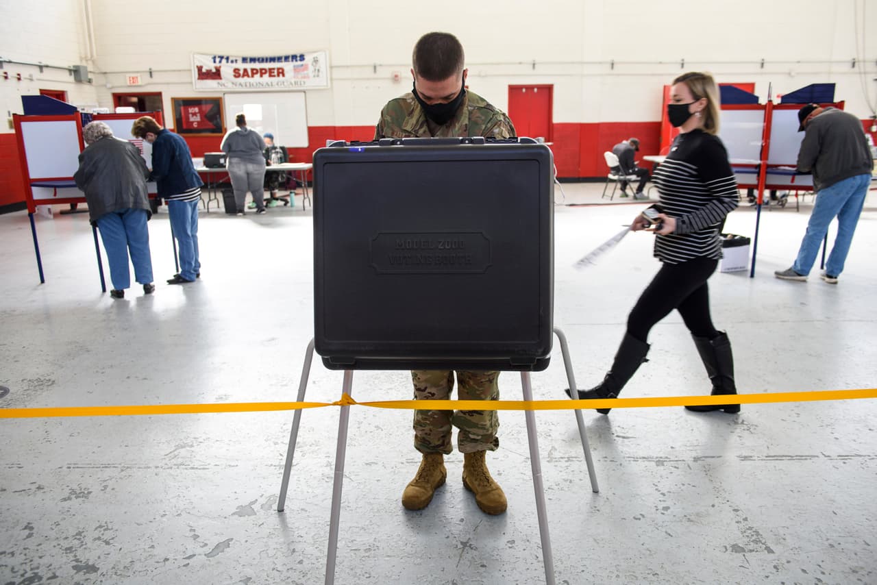 Para obtener más información sobre las elecciones, visita nuestro especial 
<a href="https://www.univision.com/temas/elecciones-en-eeuu-2020-north-carolina">Destino 2020.</a> Unos 15 votos electorales están en juego en Carolina del Norte, 
<b>considerado un campo de batalla clave que podría definir el futuro de la política estadounidense.</b>