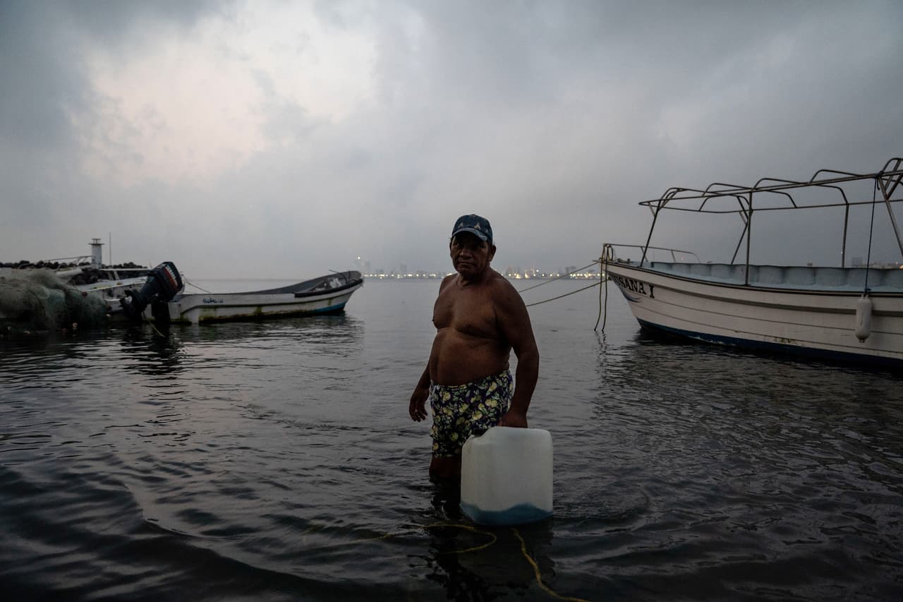 Ten a la mano un extintor de polvo químico.