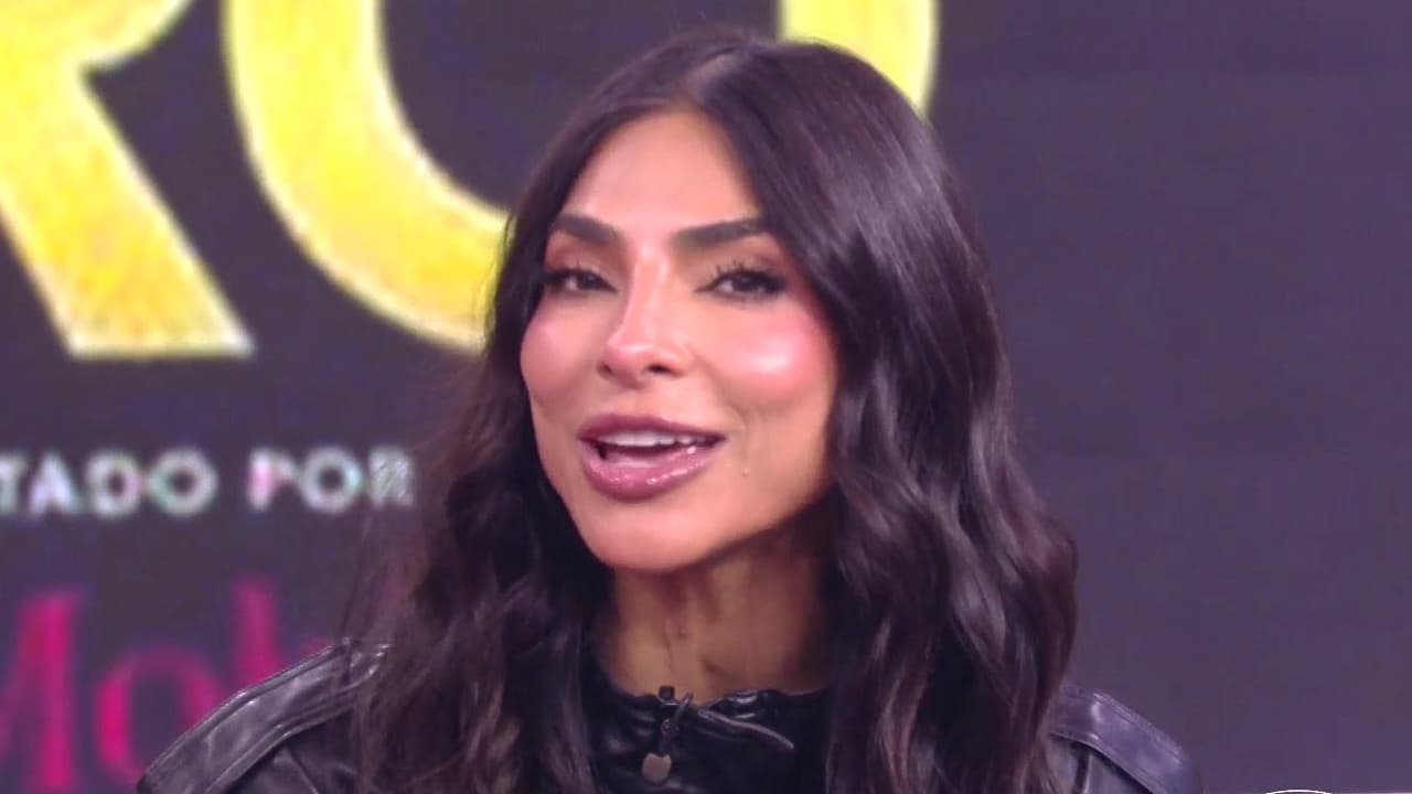 Alejandra Espinoza revela que será host de Premio Lo Nuestro junto a Thalía y Laura Pausini