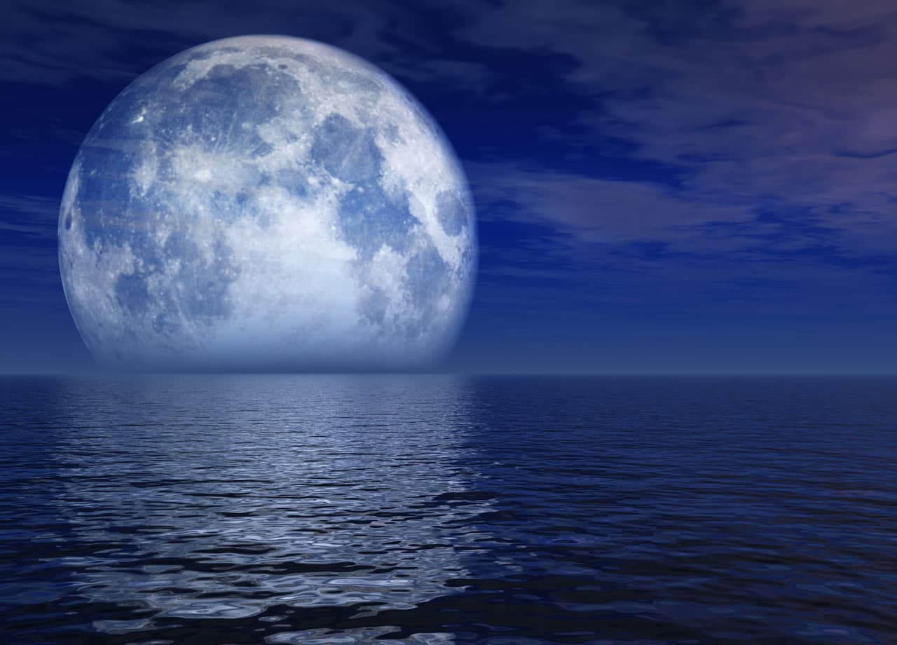 <b>El agua de Luna</b>
<br>Según algunas escuelas holísticas y de medicina natural la llamada “agua de Luna” tiene muchos efectos positivos en el organismo cuando se bebe en ayunas.