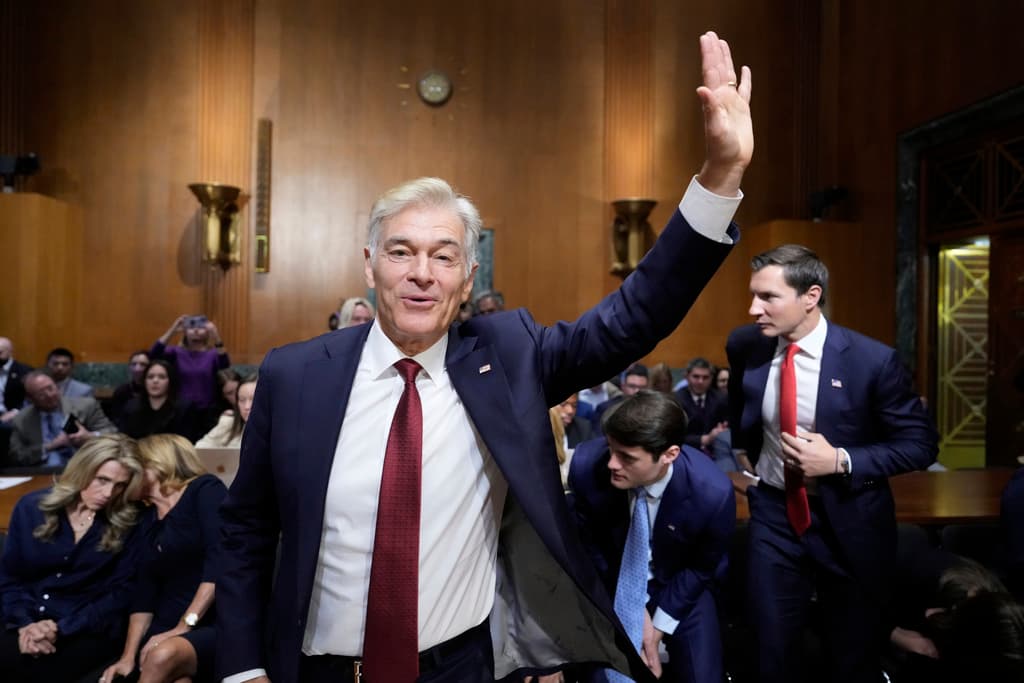 Senado confirma para dirigir Medicare y Medicaid al Dr. Oz, la exestrella de TV que cree en pseudociencias
