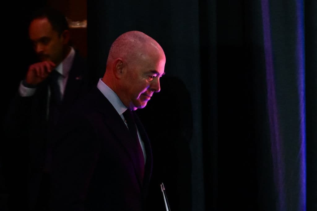 Juicio político a Mayorkas: por qué los republicanos pospusieron el envío al Senado del 'impeachment' al secretario del DHS
