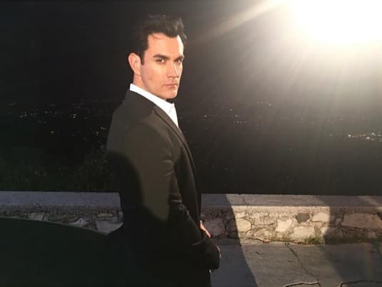 A David Zepeda tampoco le gusta mantener expuesta su vida, se sabe poco de sus noviazgos.