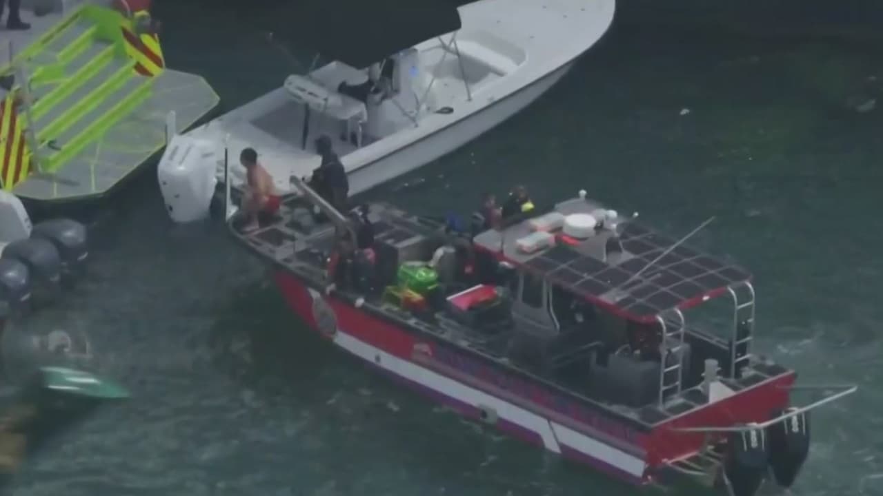 Dos niños muertos y dos más heridos tras el choque entre un velero y un carguero en Florida