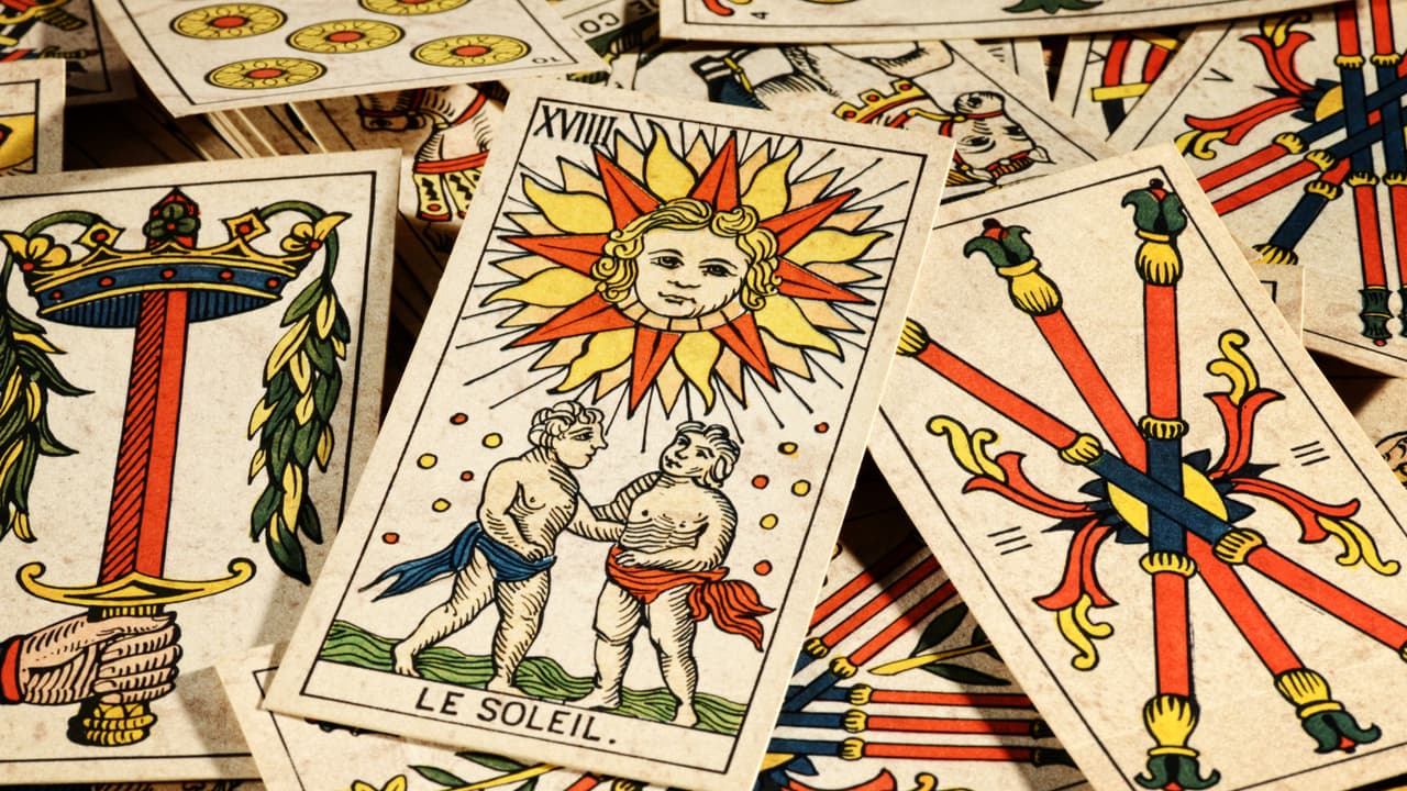 Lo importante de las lecturas del tarot es lo que quieras preguntarle a las cartas y qué resultado final o consejo obtengas de la consulta, para tener un consejo adicional a cómo resolver ese dilema o asunto que puede estarte preocupando.