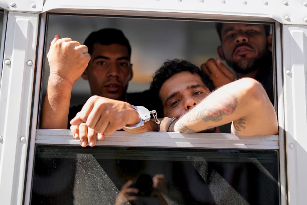 Qué espera en EEUU a  los solicitantes de asilo que llegan a la frontera de México