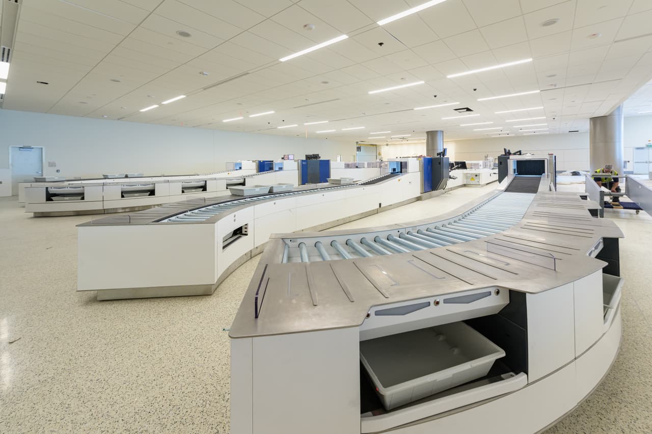 Los puntos de chequeo de TSA también cuentan con modernas instalaciones.