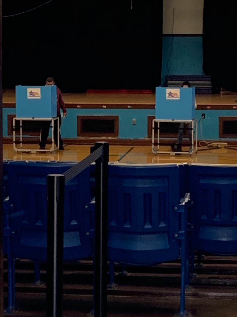 Hasta las 10 de la mañana de este miércoles ya habían votado de forma presencial en Chicago 13,365 personas.