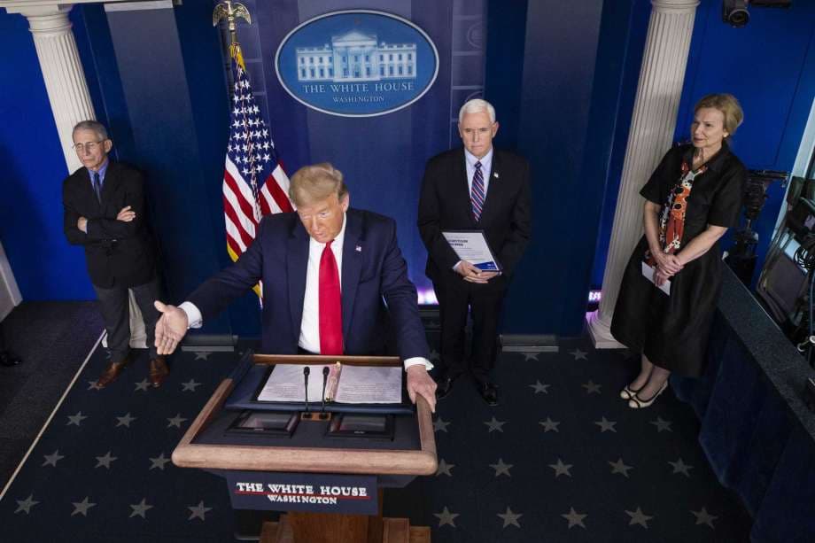 Presidente Trump choca con la ciencia del coronavirus