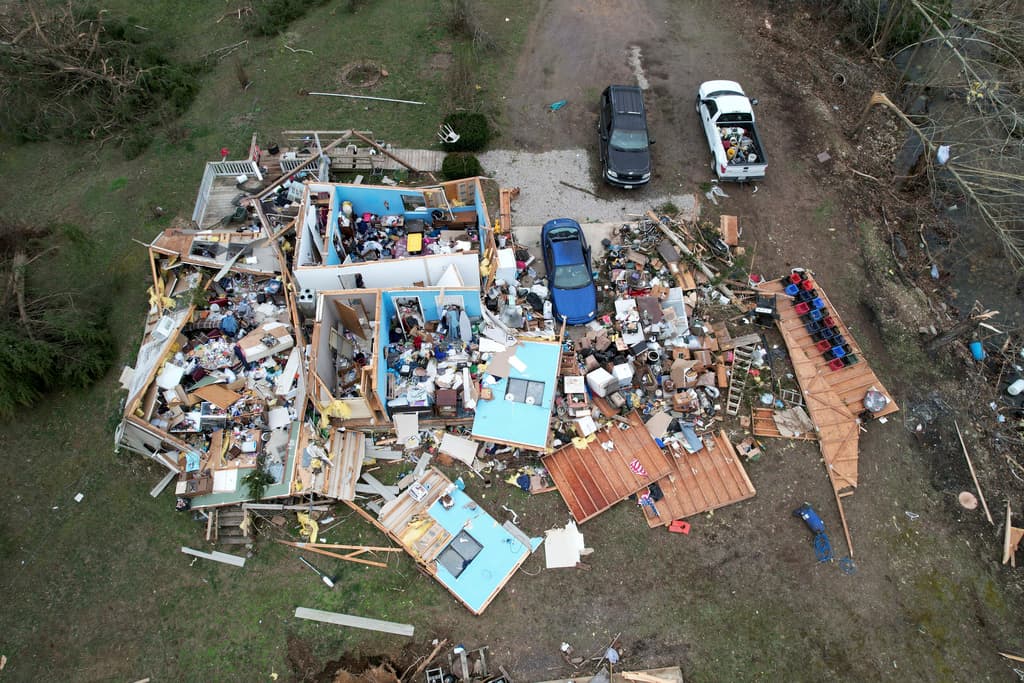 Una tormenta con condiciones extremas deja al menos 39 muertos en varios estados de EEUU