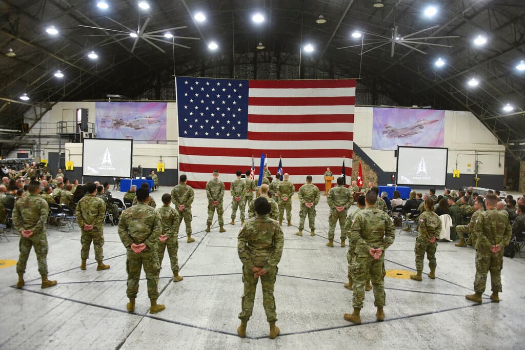 La Fuerza Espacial de EEUU crea su primer comando en un país extranjero