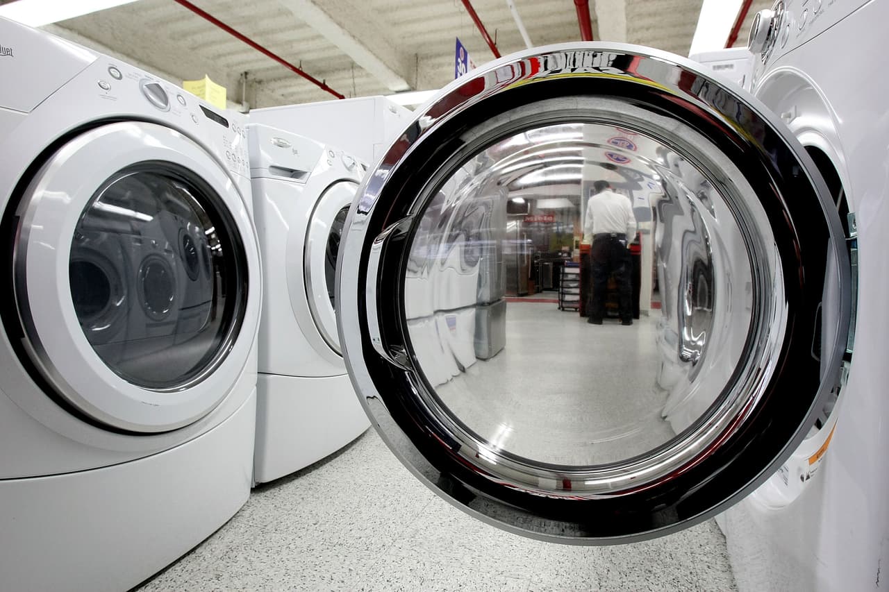 Guía de ayudas en EEUU para pagar menos en la factura eléctrica 