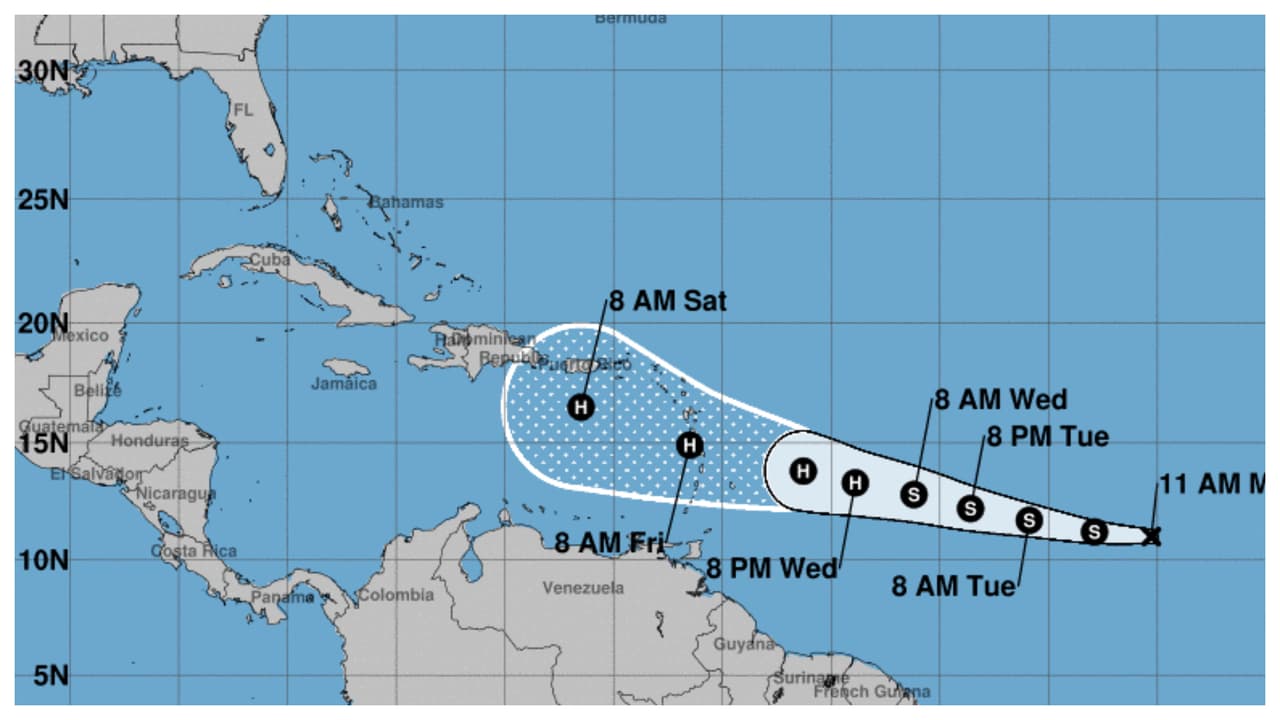 Depresión tropical del Atlántico se convertiría en huracán en los siguientes días