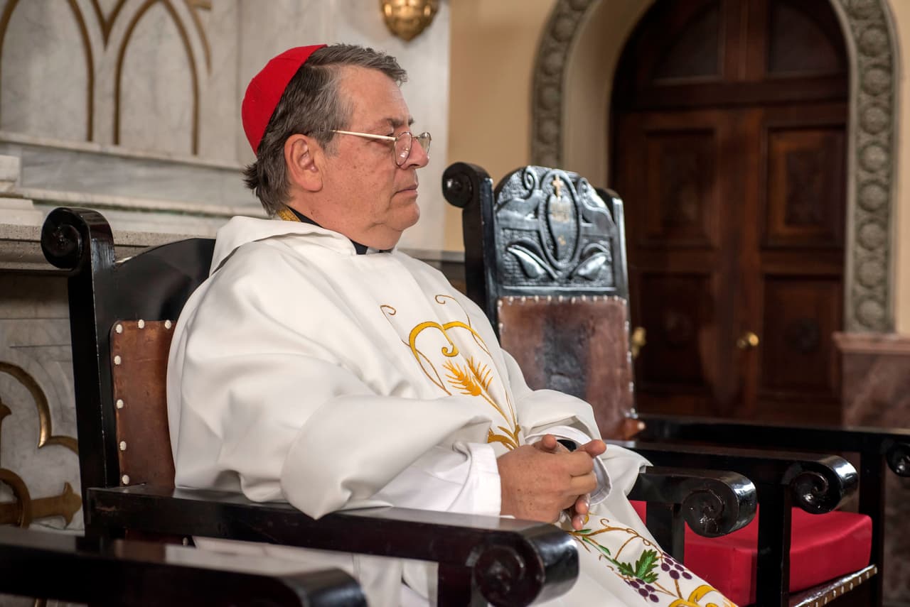 El cardenal estaba en la mira del general Blanco.