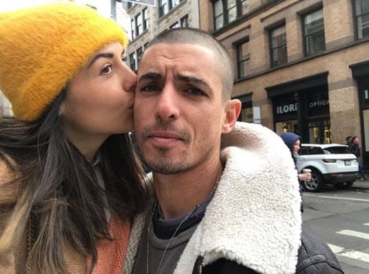 Ante la desgarradora noticia, Alberto Guerra, esposo de Zuria Vega, dio su opinión sobre el caso con un extenso mensaje en Twitter, dividido en cuatro publicaciones.
<br>