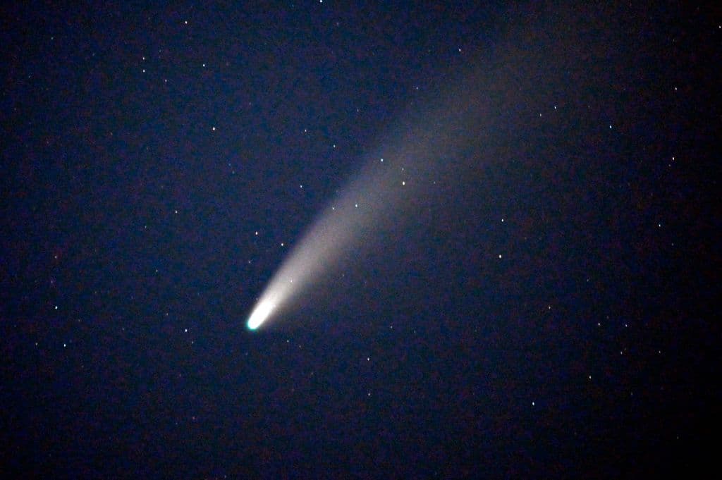 Cómo y cuándo podrás ver a Tsuchinshan-ATLAS, el cometa que se acercará a la Tierra por primera vez en 80,000 años