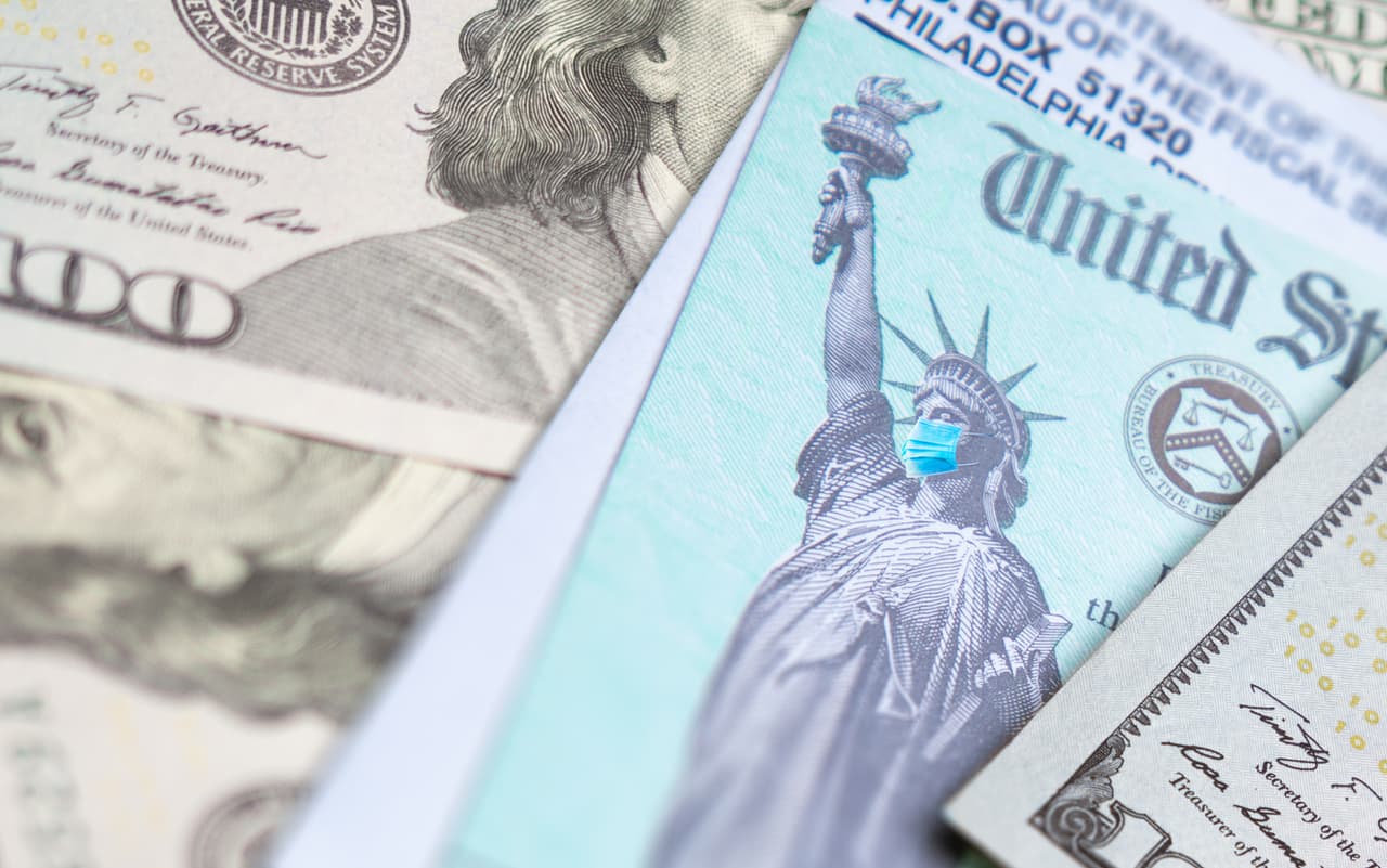 Este crédito del IRS puede darte hasta $8,000 si pagaste por el cuidado de tus hijos: estos son los requisitos