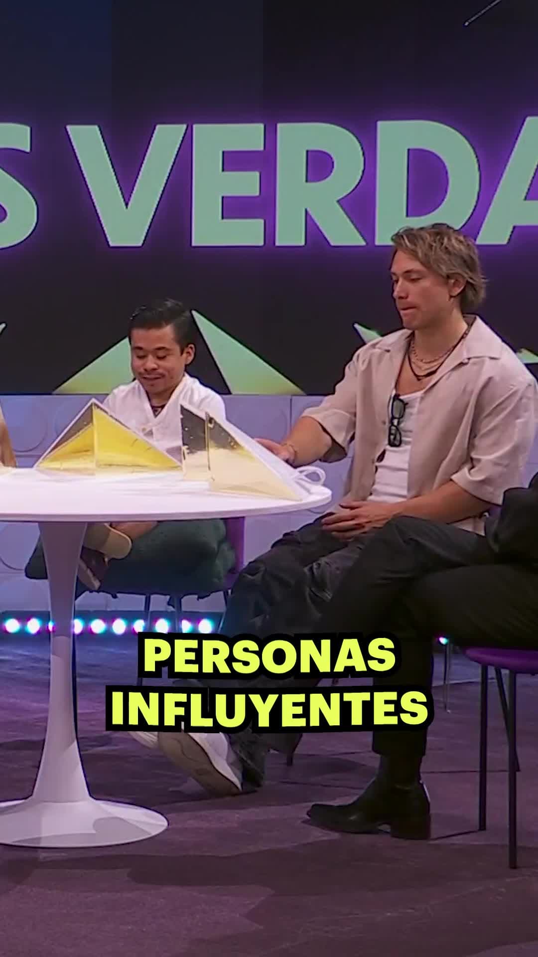 El efecto dominó que llevo a Abelito al ÉXITO