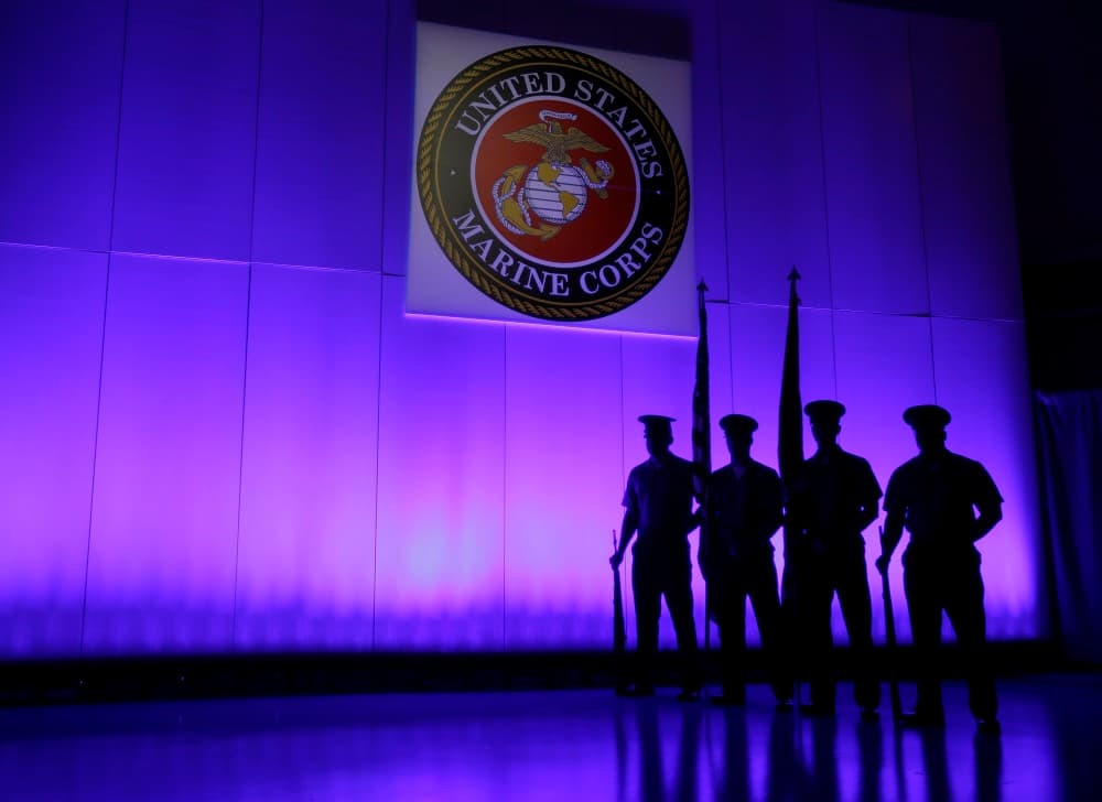 Marines refuerzan protocolo para redes sociales, tras el escándalo por publicar desnudos de compañeras 