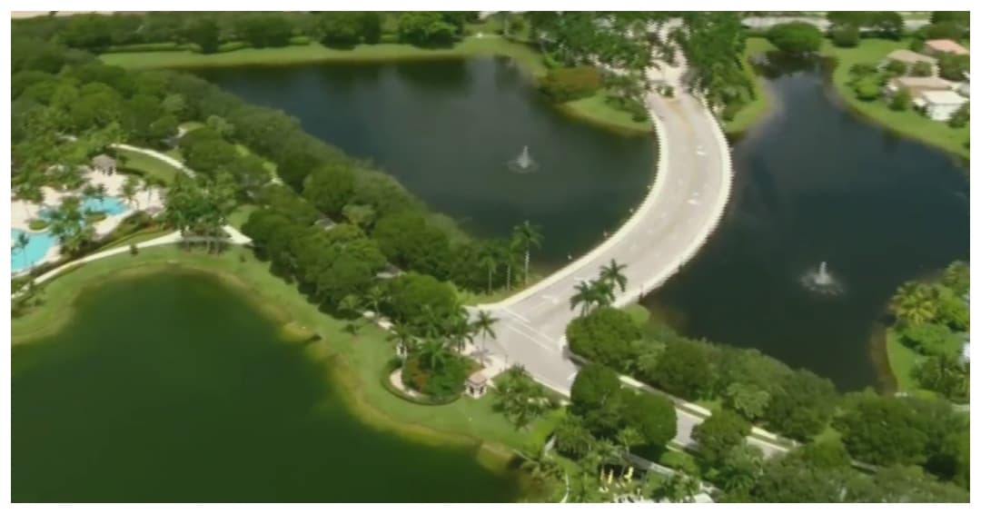 Una niña de 2 años fue hallada sin vida en un lago de complejo residencial de Miramar