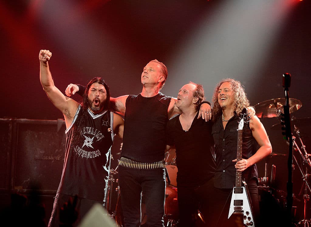 <b>#7 Concierto Guns N’ Roses y Metallica </b>
<br>En el concierto del 8 de agosto de 1992 de 'Guns N’ Roses' y 'Metallica' se convirtió en un verdadero caos con varios acontecimientos alarmantes.
