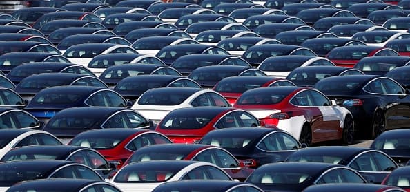 La nueva fábrica construirá la próxima camioneta 
<a href="https://www.univision.com/local/austin-kakw/tesla-podra-obtener-mas-de-60-millones-en-exenciones-de-impuestos-si-elige-establecerse-en-este-condado">Cybertruck de Tesla</a>. La compañía dice en su sitio web que su vehículo estará disponible a partir del próximo año.