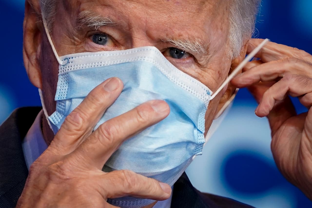 Biden desmantela con decretos la 'tolerancia cero' de Trump ante inacción del Congreso