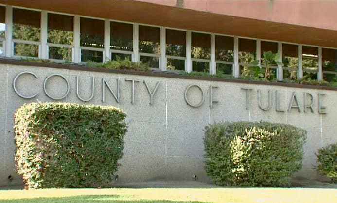 <b>Tulare:</b>
<br>El condado de Tulare es interesante porque no solo informan más transmisión de coronavirus, sino que también "el aumento de las hospitalizaciones y la utilización de UCI se han relacionado con múltiples afecciones además de COVID-19". Prevenir brotes en hogares de ancianos y aumentar la conciencia pública son dos elementos de acción para el condado.