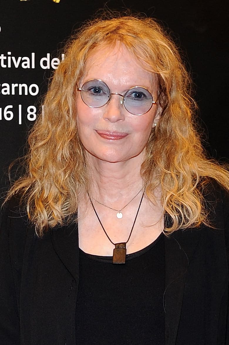 Mia Farrow también ha compartido su apoyo a Bernie.